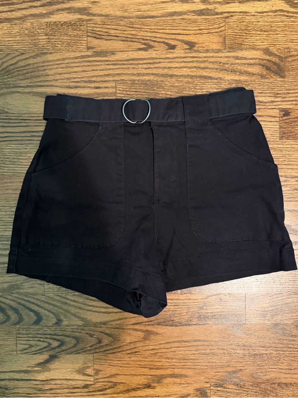Hollister Ultra High-Rise Black Mom Shorts with Belt